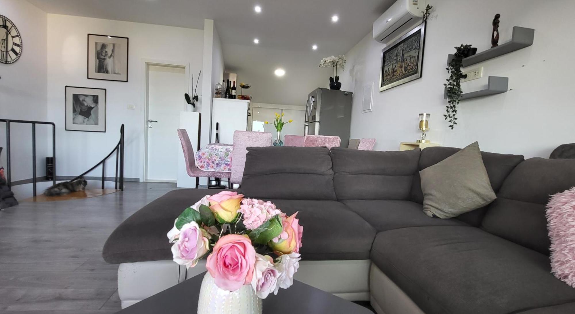 Apartment D & N Каштела Екстер'єр фото